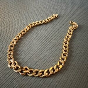 AUREUM Gold Chain Necklace